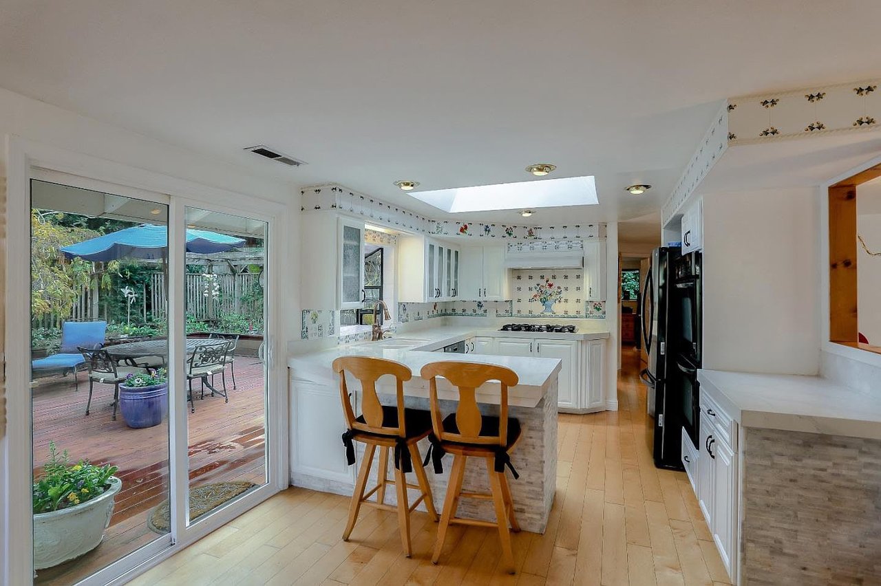 10 Upper Cir