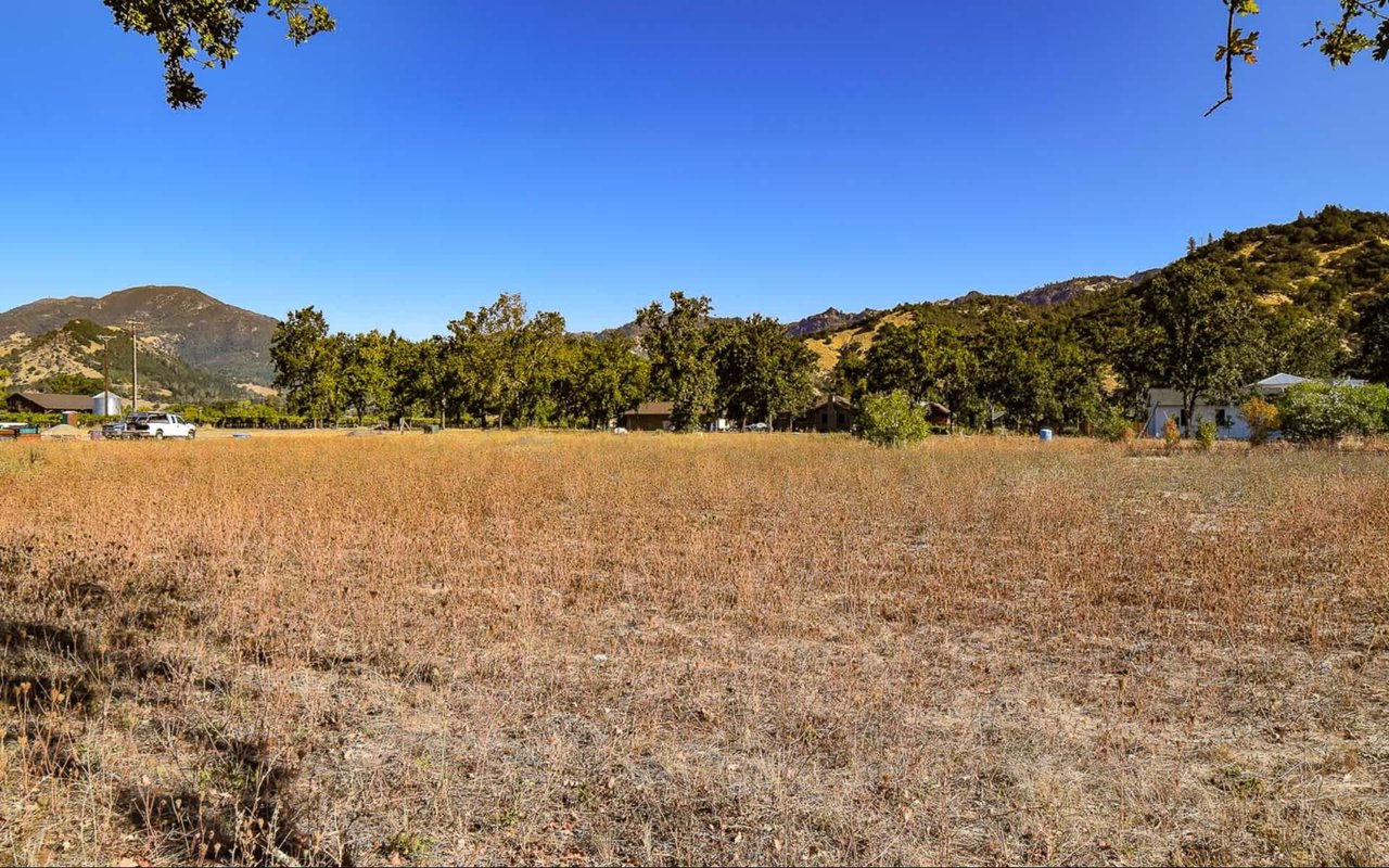 Premium One Acre Estate Site - SOLD