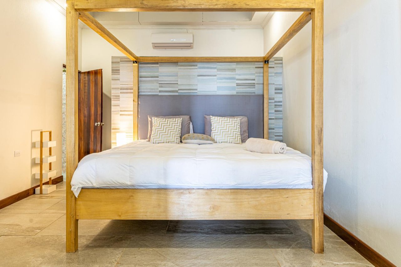 Newly Renovated Hotel Alto Vista