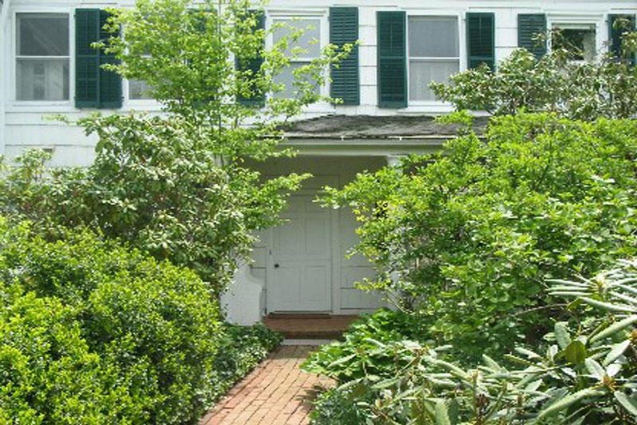 Condo - Whitefields, Unit 2, Southampton