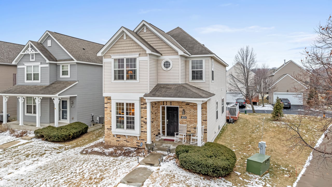 Just Listed - Detached Townhome in Shakopee