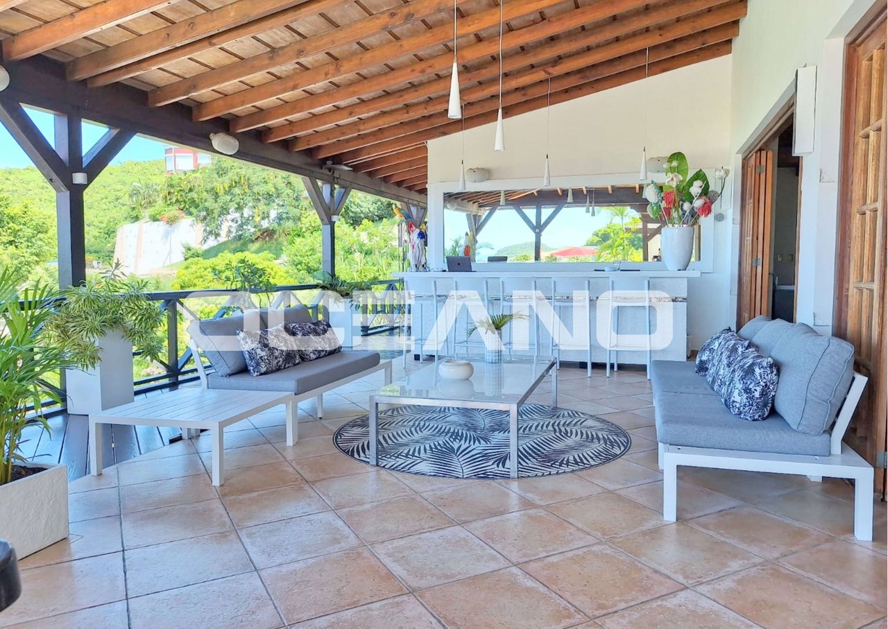 Villa 5 bedrooms with exceptional panoramic view + studio