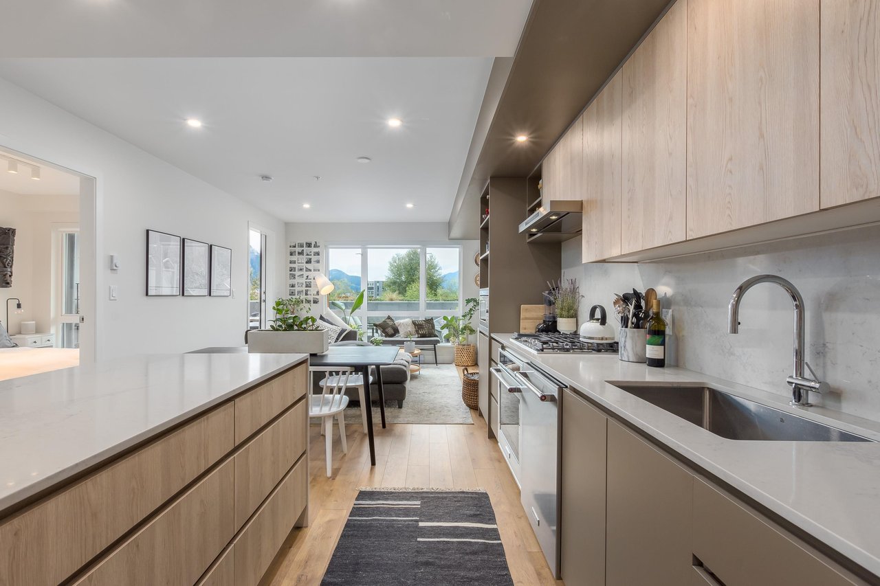 421-38362 Buckley Ave