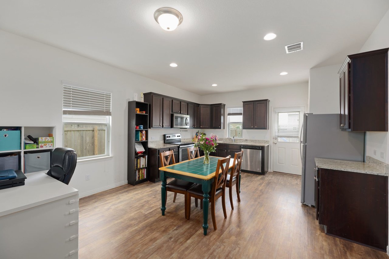13912 Mark Christopher Way, Manor
