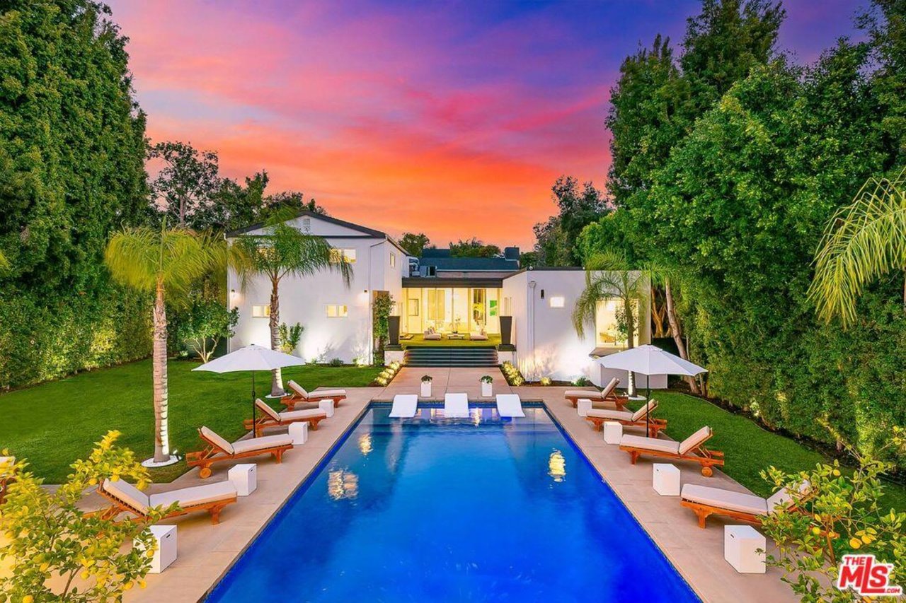 Buying a Home in Beverly Hills