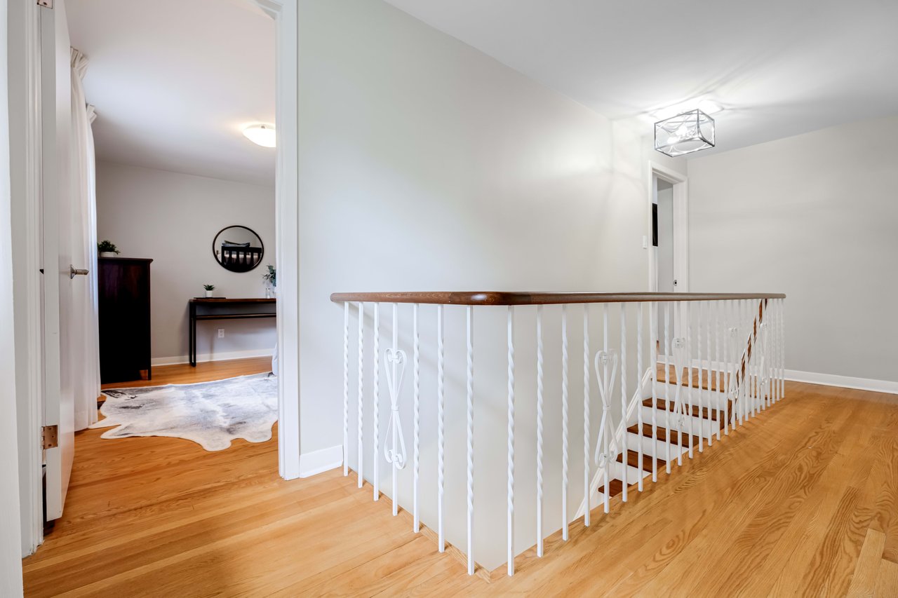 16 Henry Corson Pl
