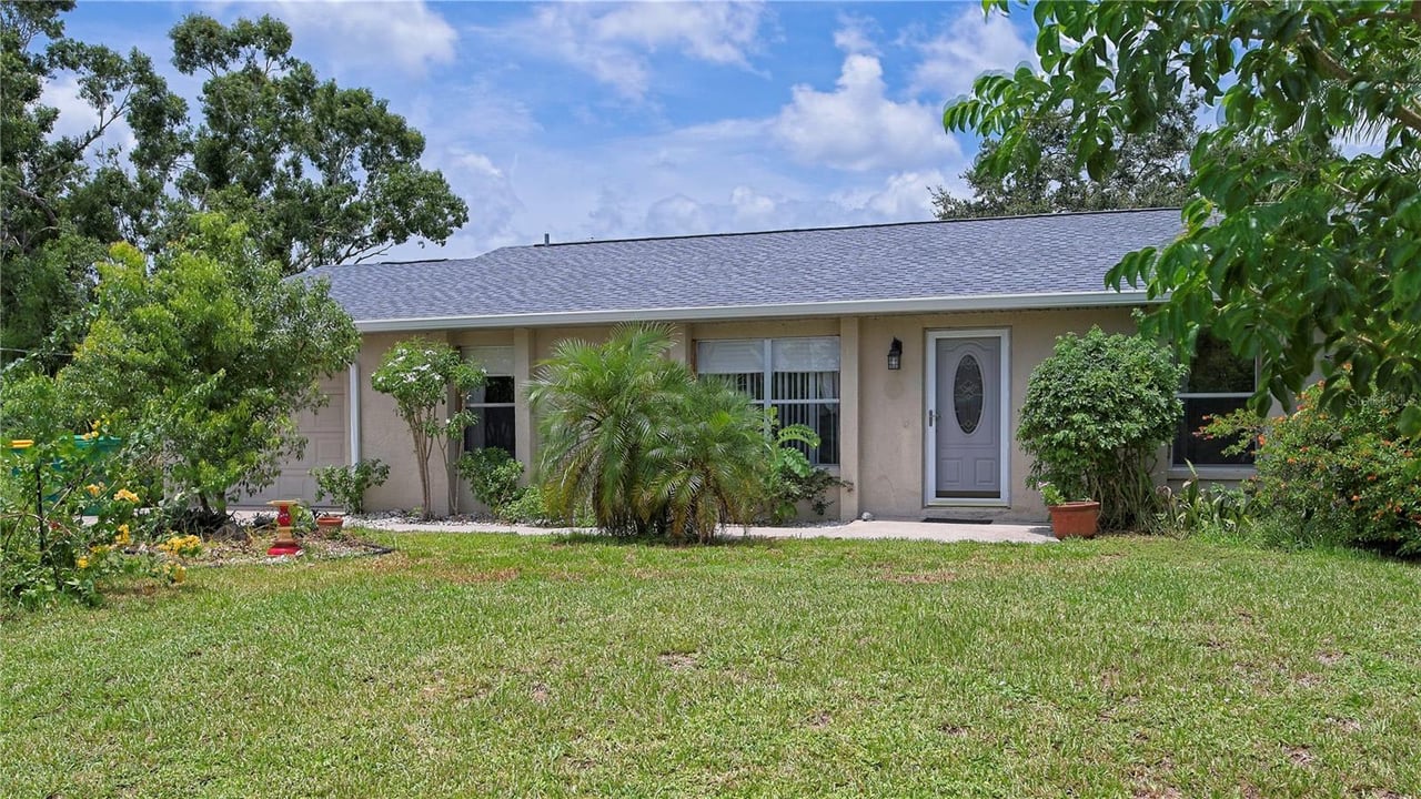 🥳💥JUST LISTED💥🥳 @21028 Riddle Ave, Port Charlotte, FL 33954-3018