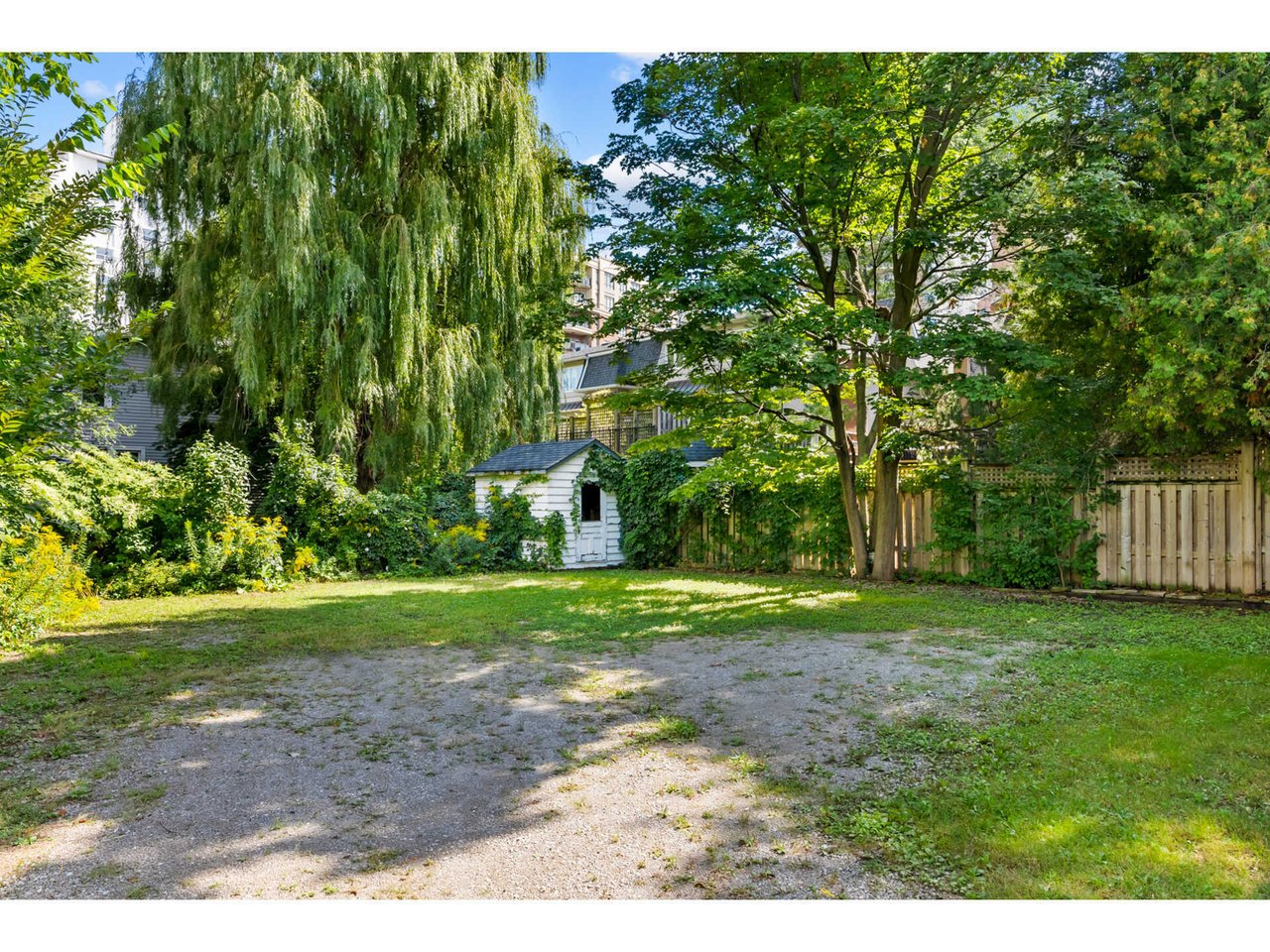 131 Chisholm St