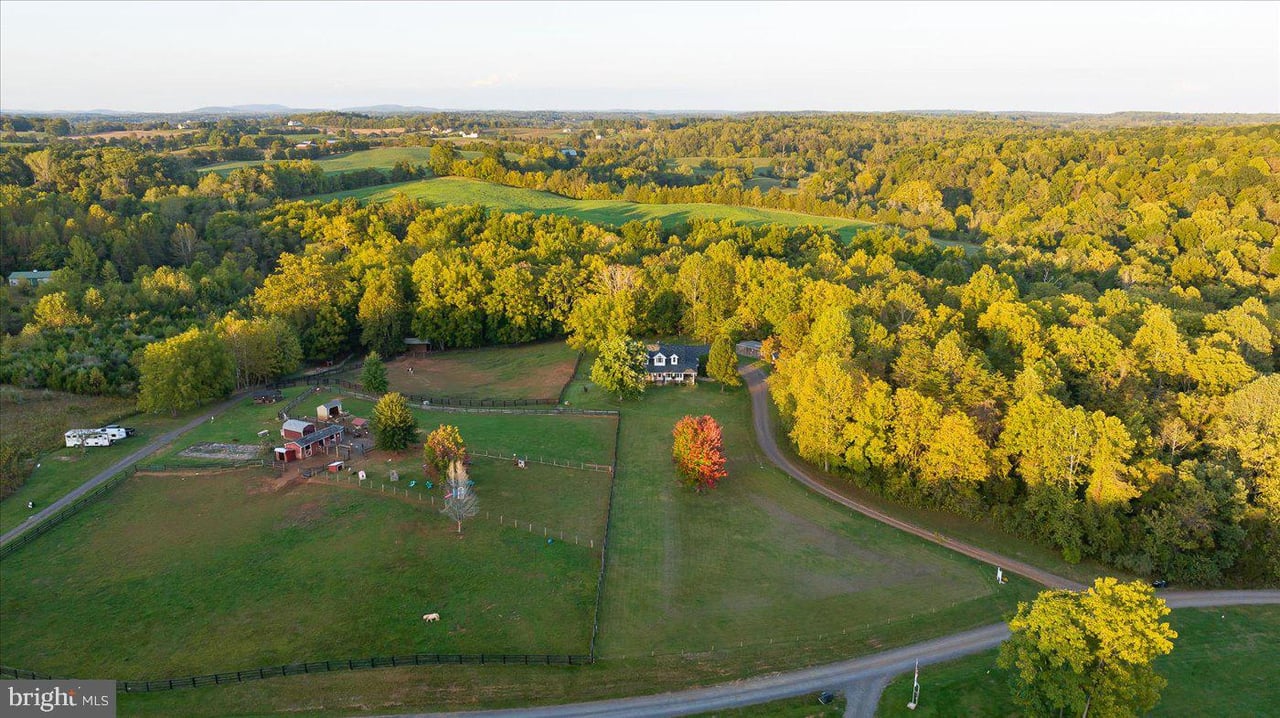 10623 Gravel Rd
