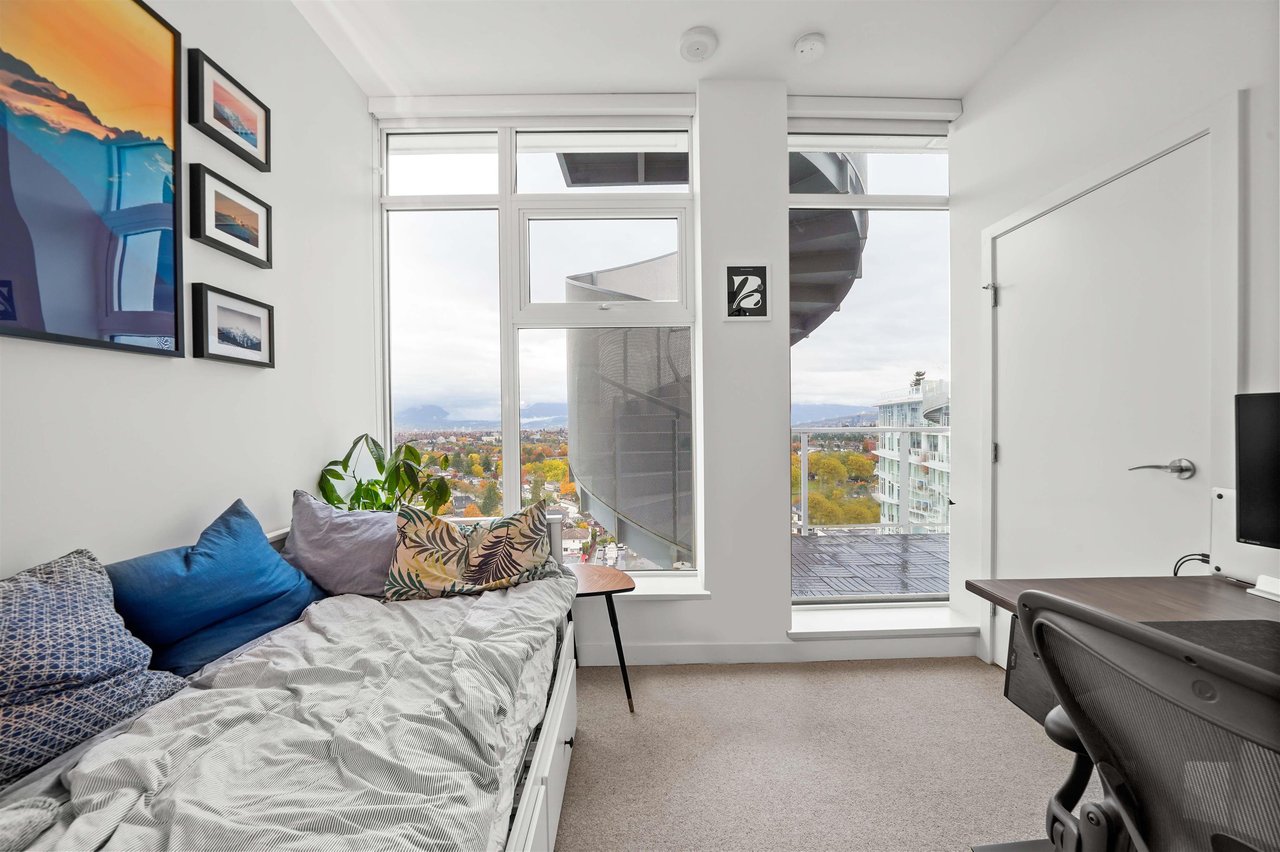 PH1-2221 E 30th Avenue, Vancouver