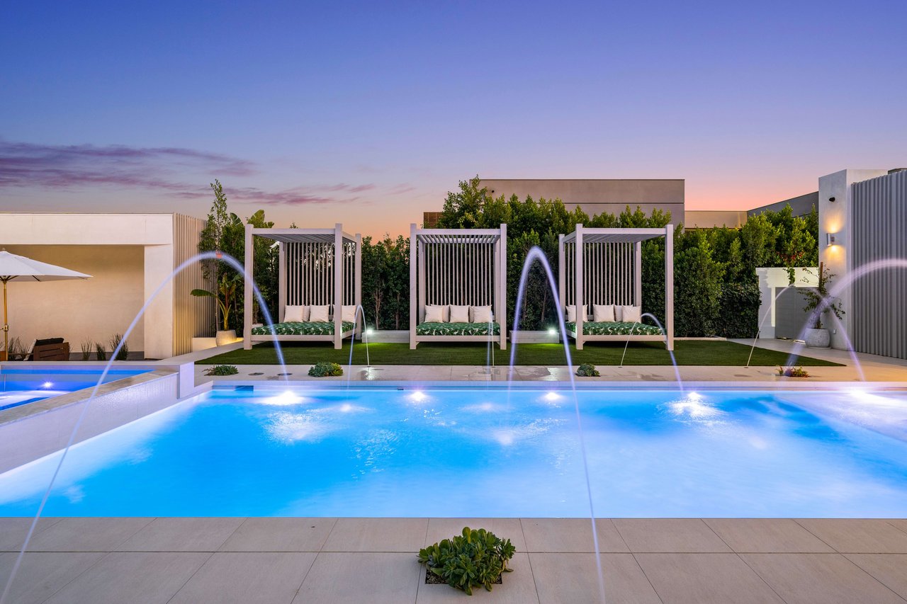 The Apex HH | 7115 Macapa Drive