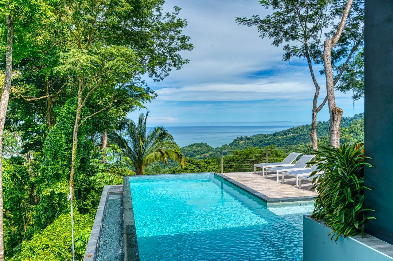 Villa Cosara at Hermosa Retreat in Playa Hermosa, Costa Rica