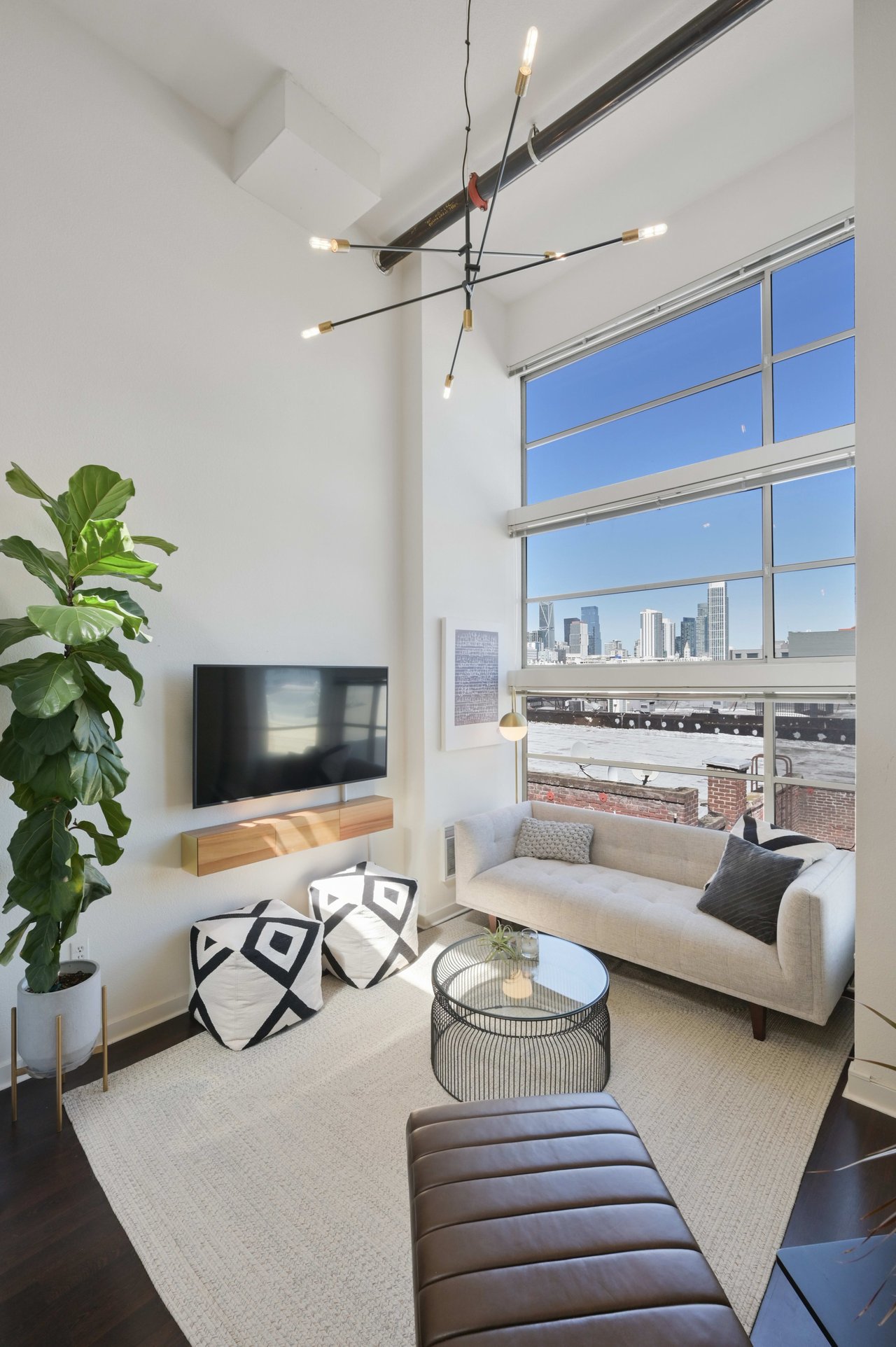 Stylish Loft Living on Coveted SOMA Street