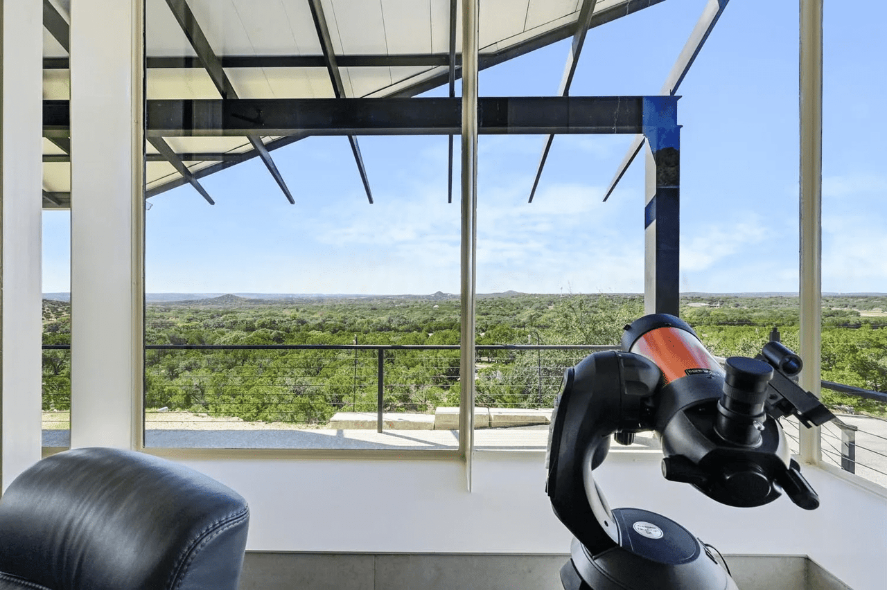 The 2023 Austin Modern Home Tour Live in Person