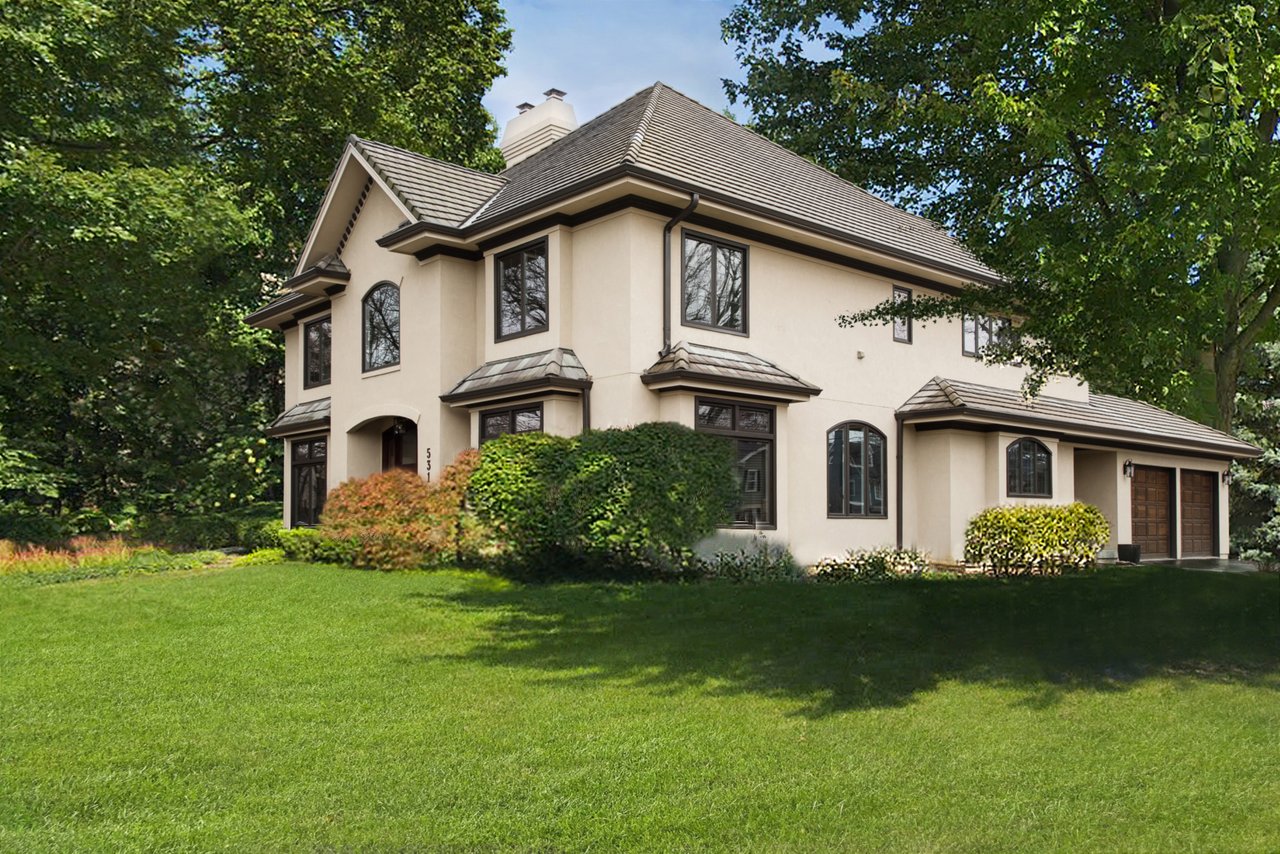 Experience Luxury Living In This Stunning Home