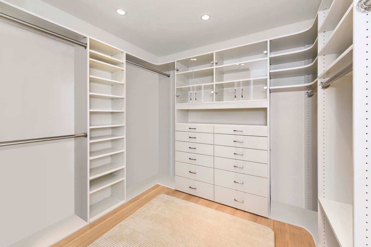 Impeccable Waterfront Lagoon Condominium- Represented Seller