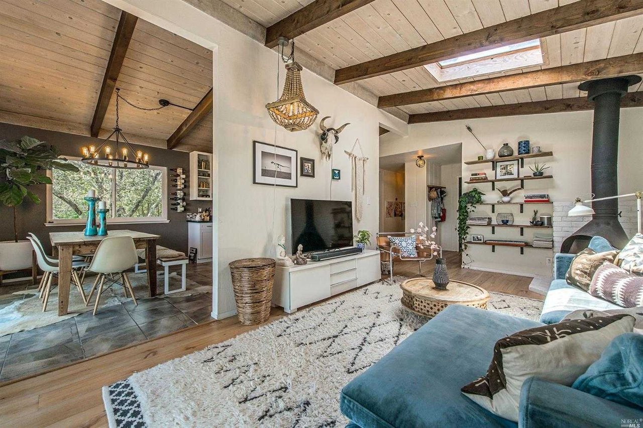 251 Bungalow Avenue