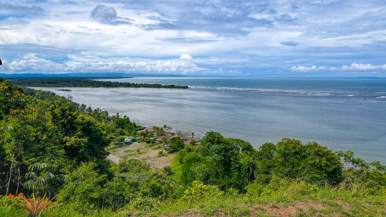 Oceanfront Development Land, Ojochal, Puntarenas