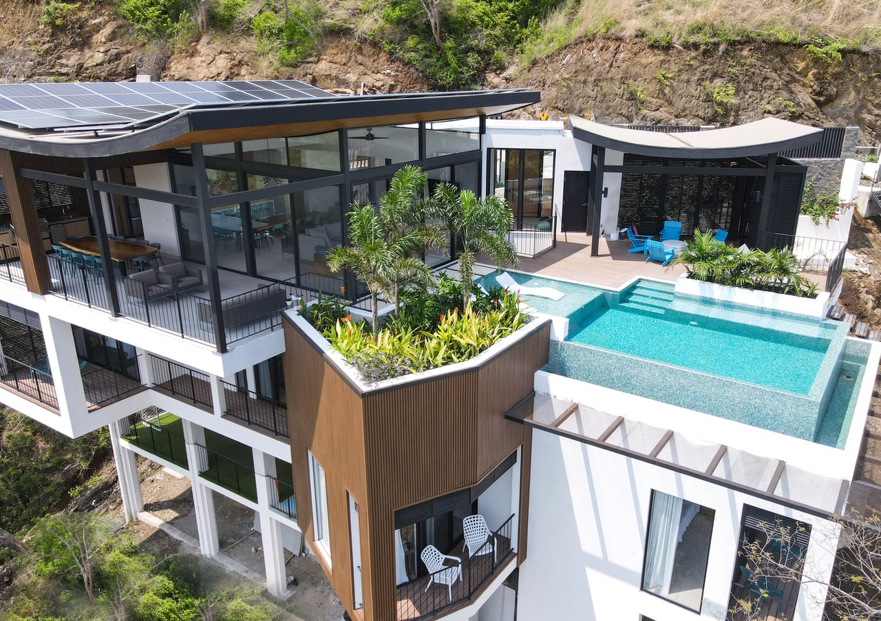 Infinity Pool Ocean View Villa, Tamarindo, Guanacaste