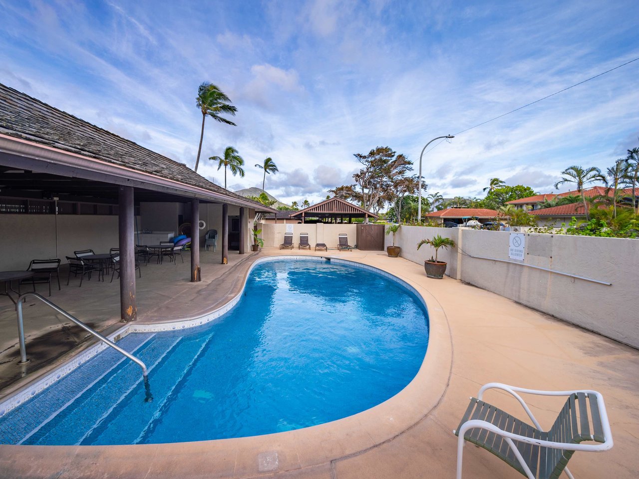 6204 Keokea Pl