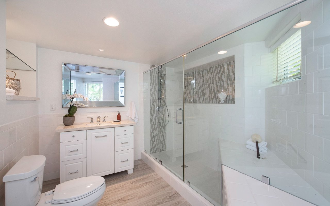 228 Hazel Dr