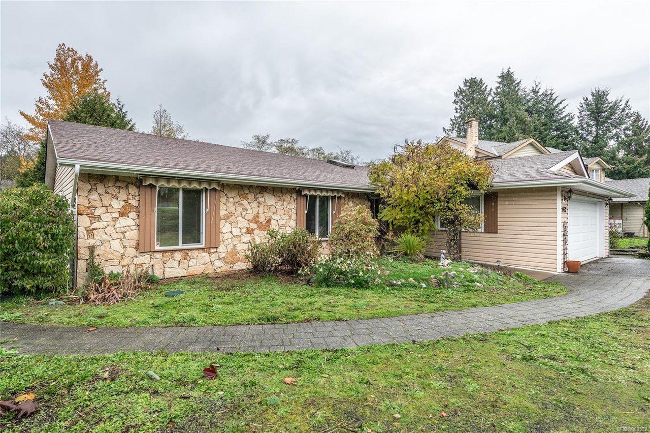 852 Ankathem Pl