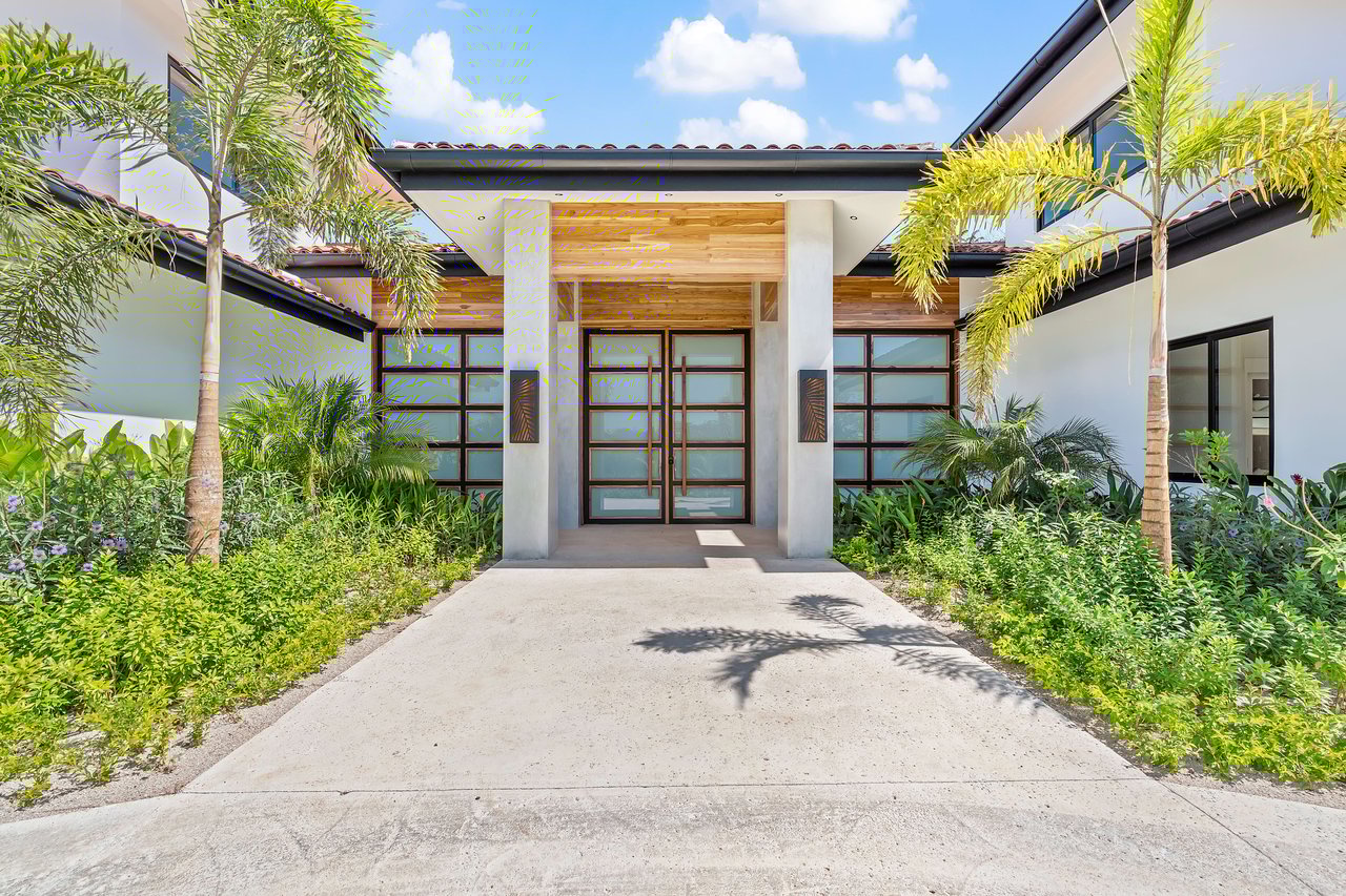Villa Blanca | Enchanting Brand New 8 Bedroom Villa in the Sought-After Gated Community of Hacienda Pinilla