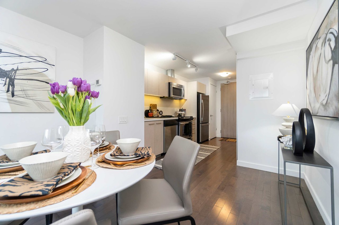 210-390 Cherry Street