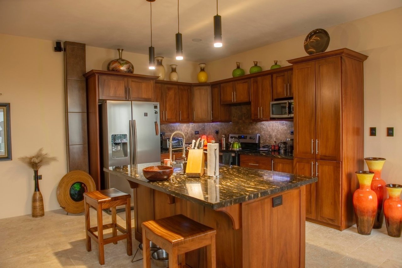 Tropical Villa with Guest Casita, Perez Zeledon, San Jose
