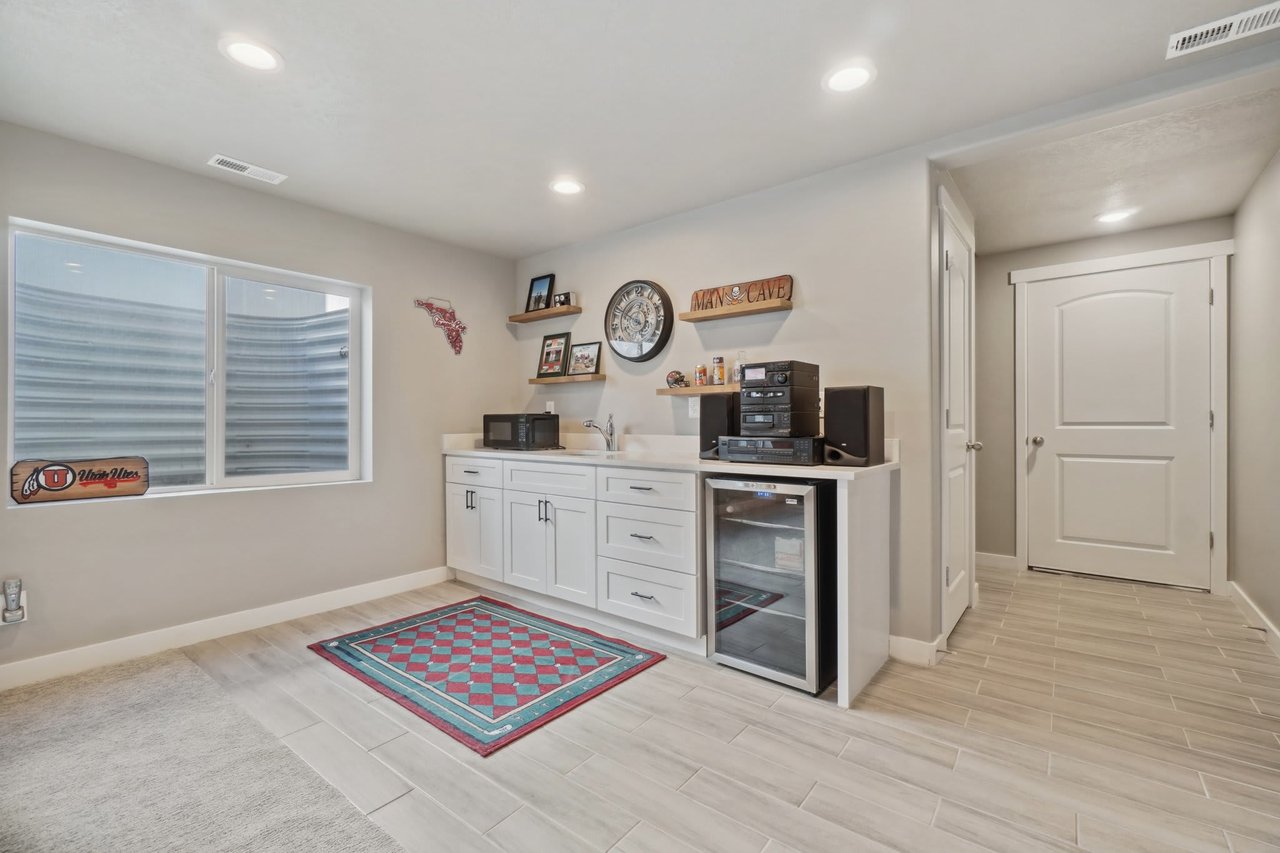 3678 W Rushton View Dr