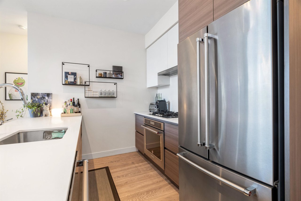 504-4468 Dawson St