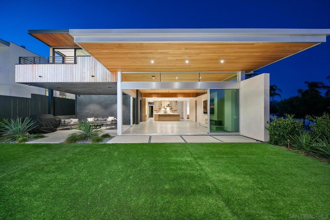 664 Cornish Dr property image
