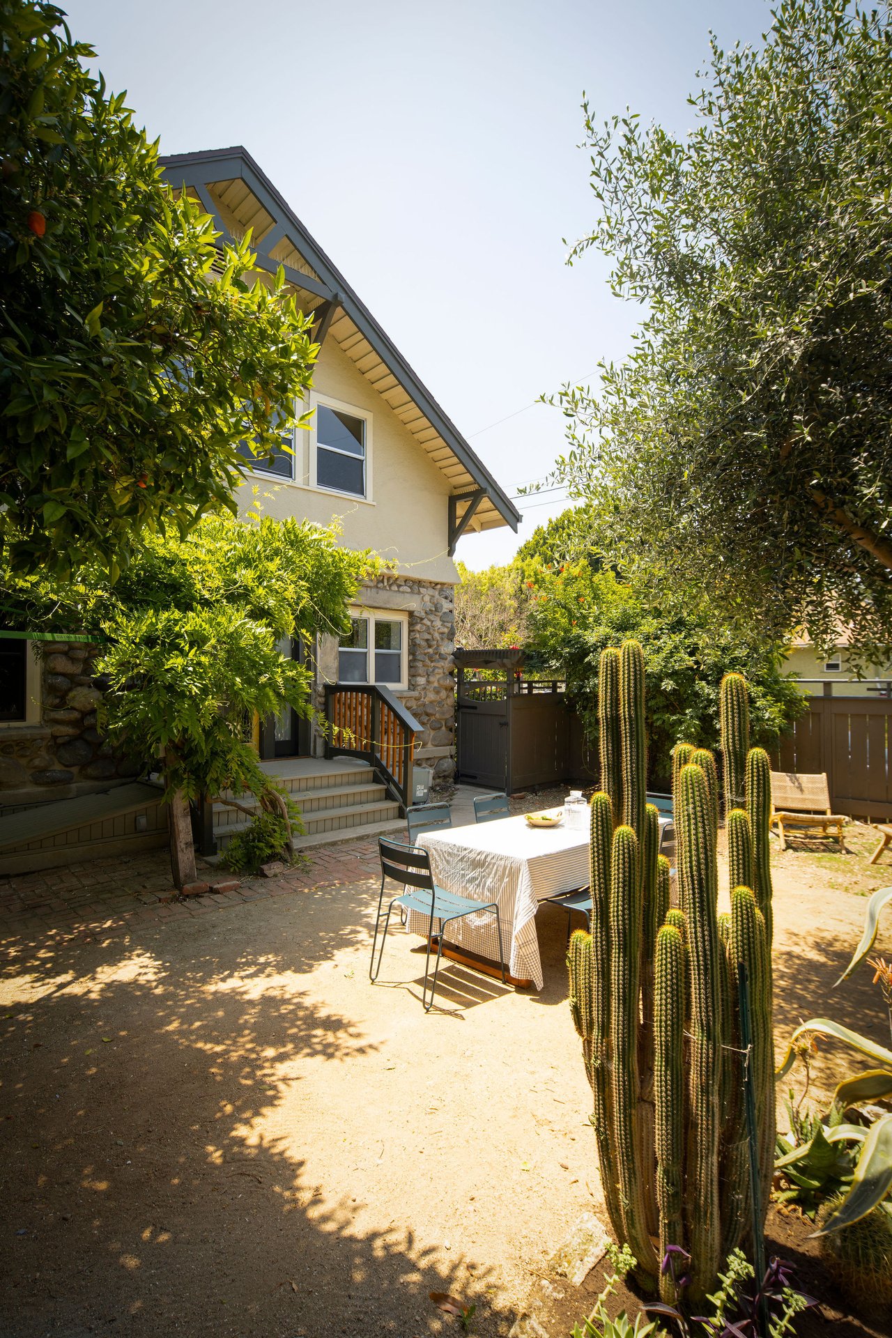 Highland Park Craftsman :: The G.M. Sumner Residence in Highland Park