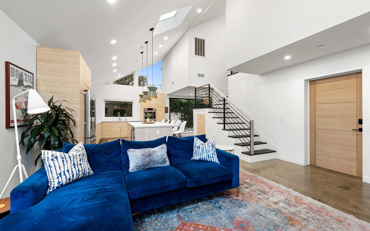 4127 Sunnyside Ave