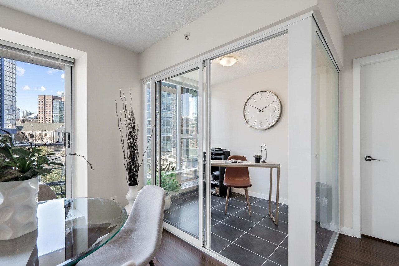702-633 Abbott Street, Vancouver