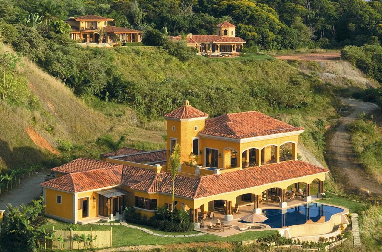 Spanish Colonial Luxury Estate, Dominical, Puntarenas