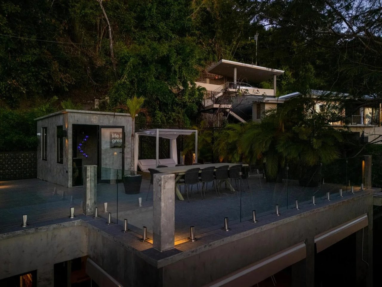 Rooftop Pool Modern Luxury Estate, Manuel Antonio, Puntarenas