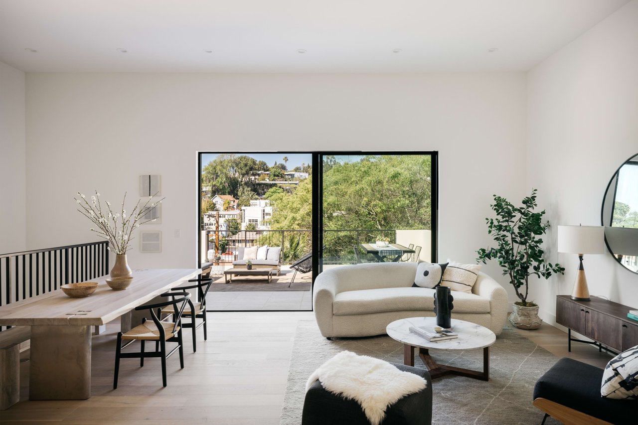 A Masterful Modern Architectural in Silver Lake