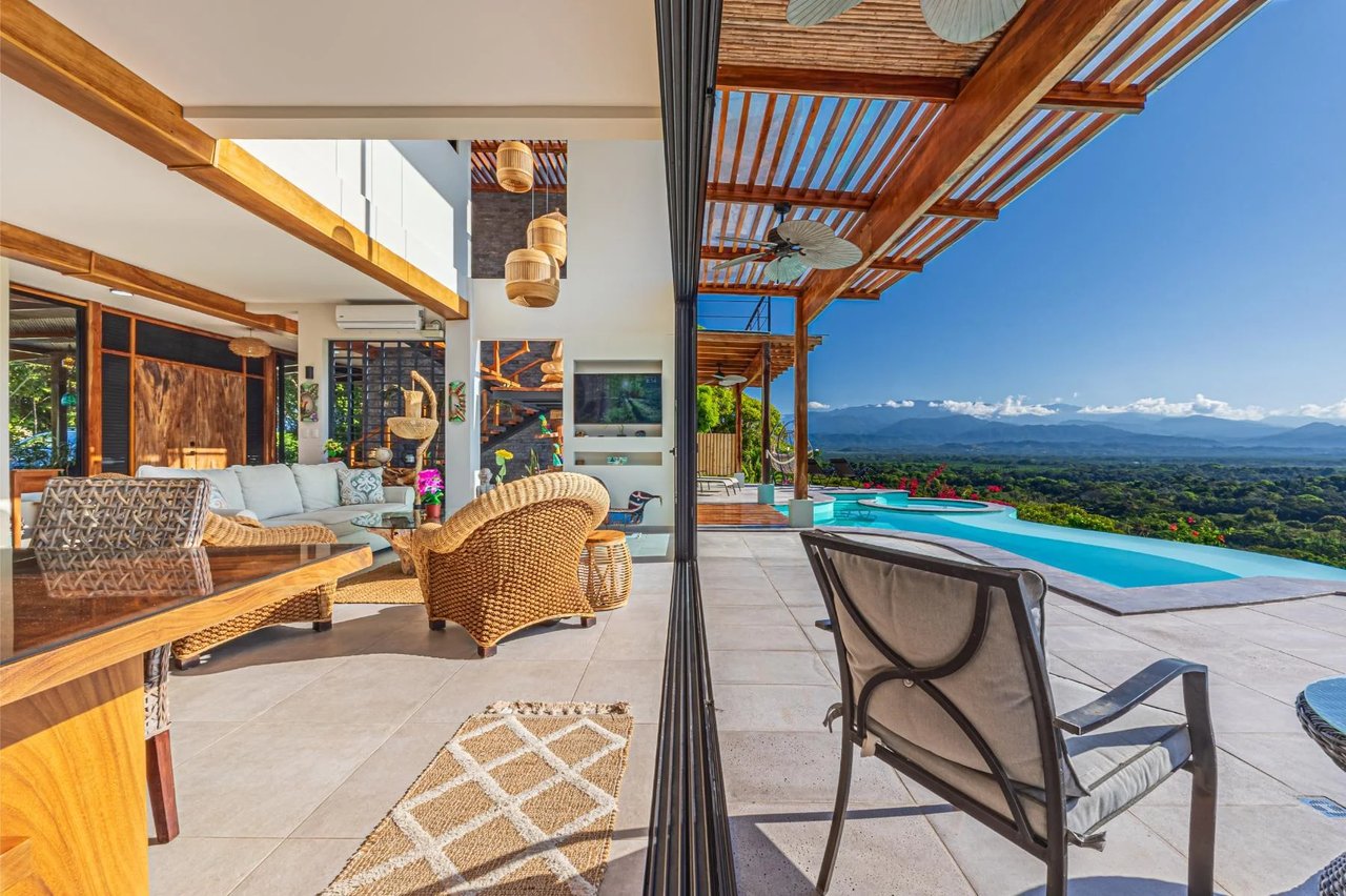 Modern Mountain View Estate, Manuel Antonio, Puntarenas