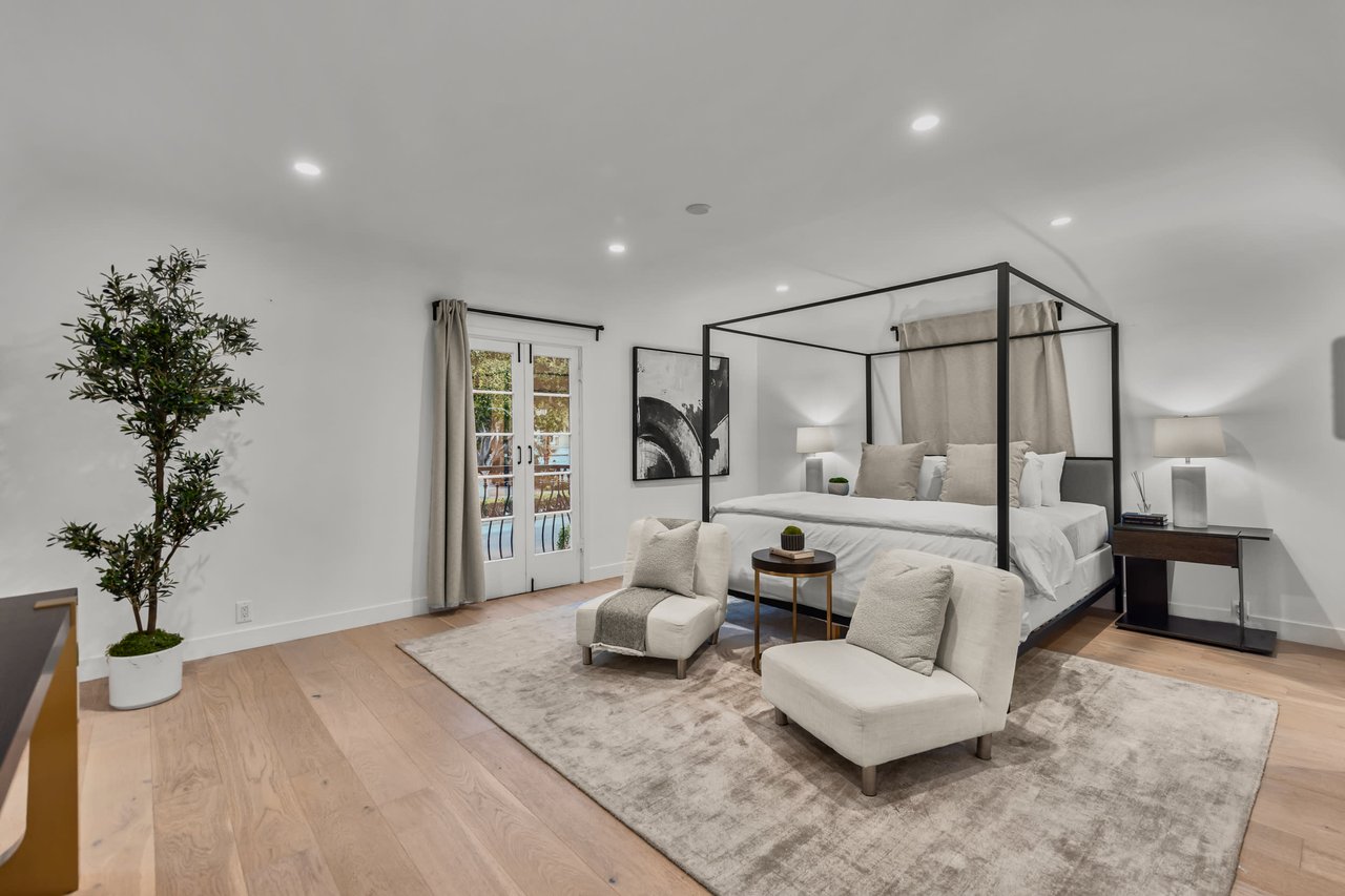 Amber Villa
