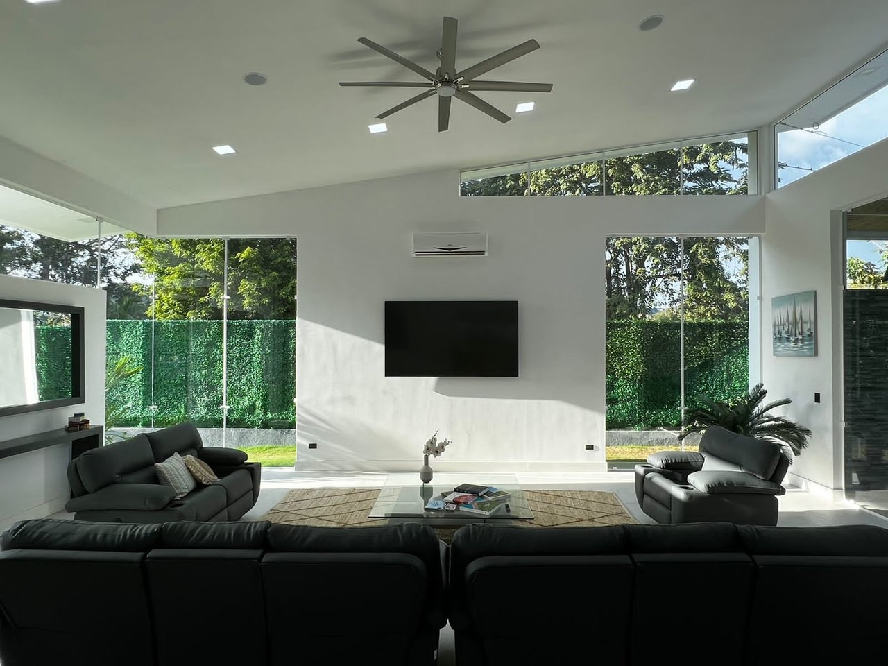 Modern Luxury Pool Villa, Jaco, Puntarenas