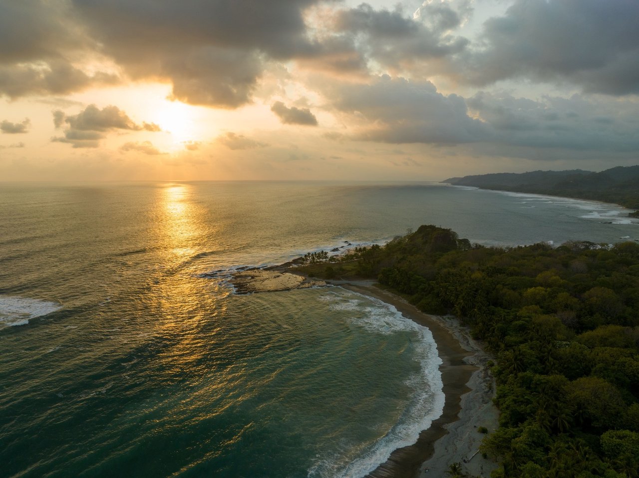 Large Development Land Lot, Santa Teresa, Puntarenas
