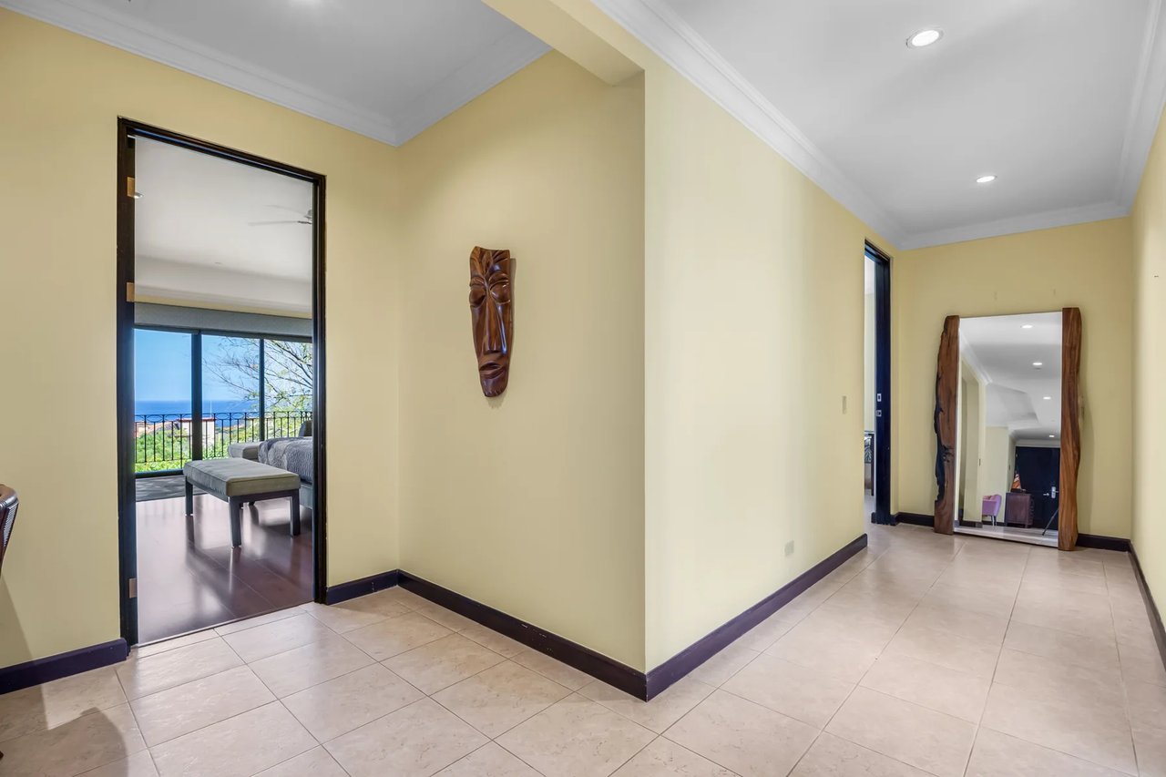 Ocean View Resort Condo, Conchal, Guanacaste