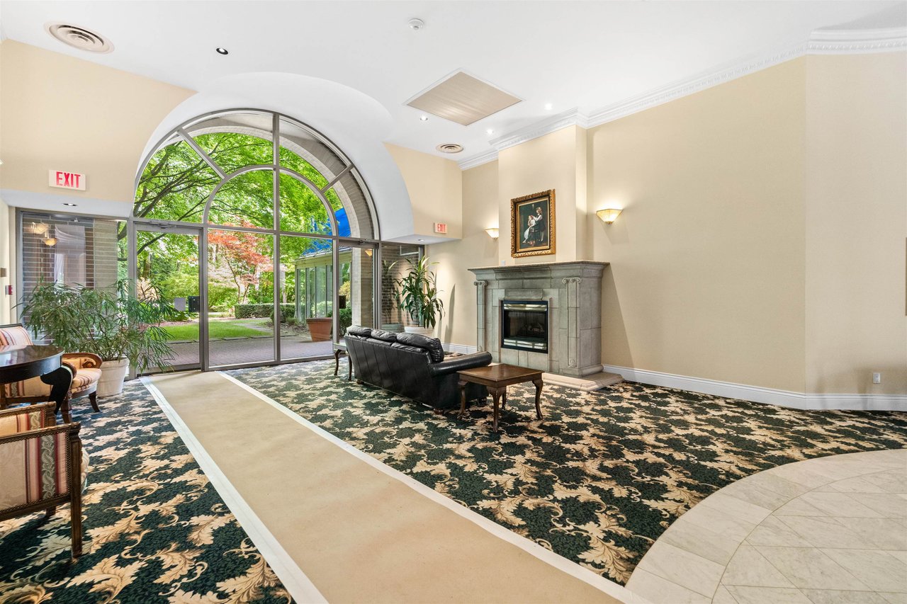 512-1327 E Keith Rd
