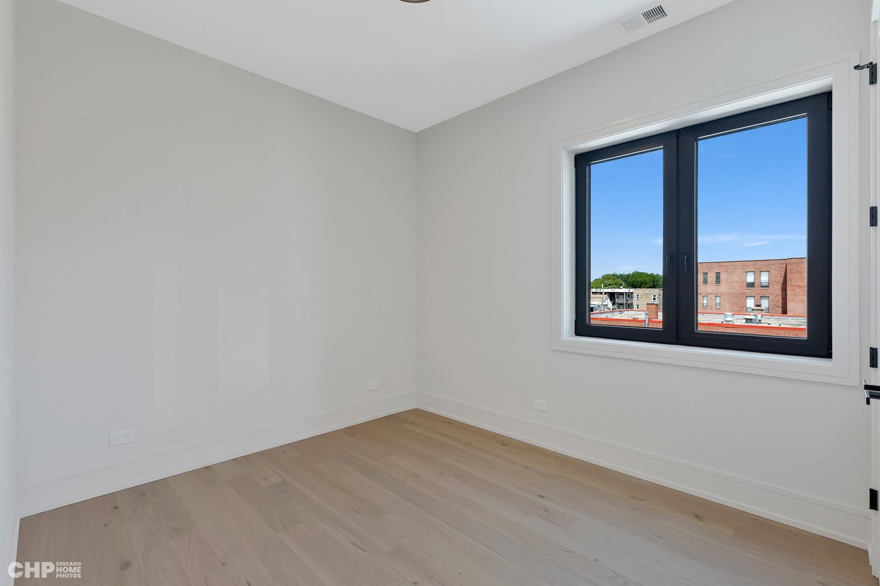 4414 N Kedzie Avenue Unit: 4N