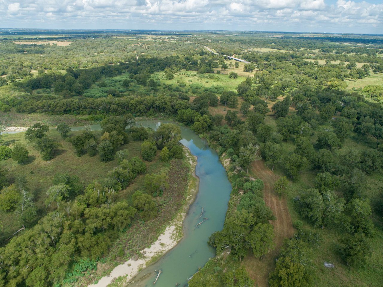 Lovers Lane River Ranch | 140± Acres | DeWitt County