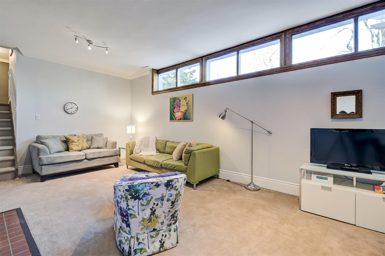 27 Mcnab Blvd