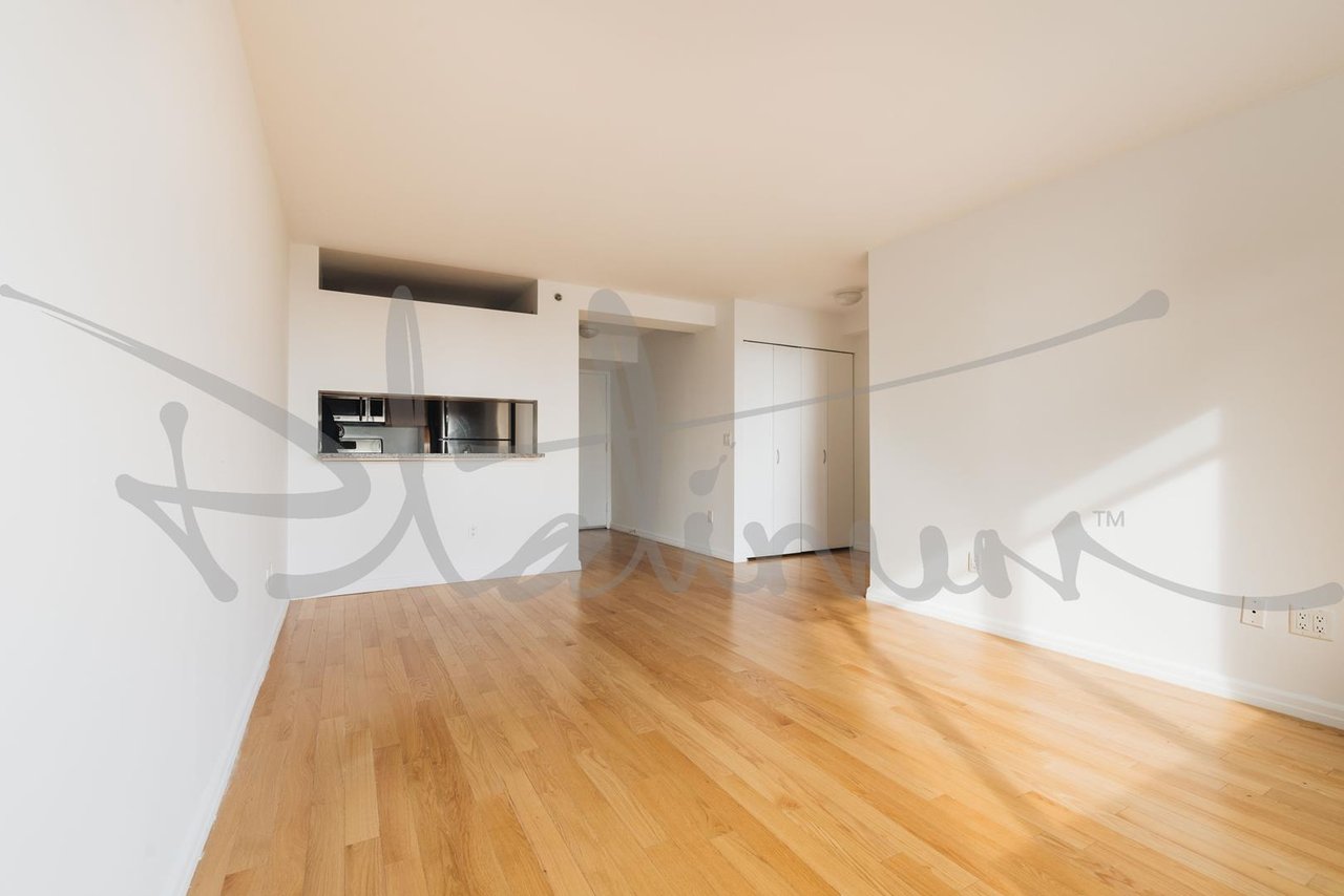 2 Gold Street, Apt 4411