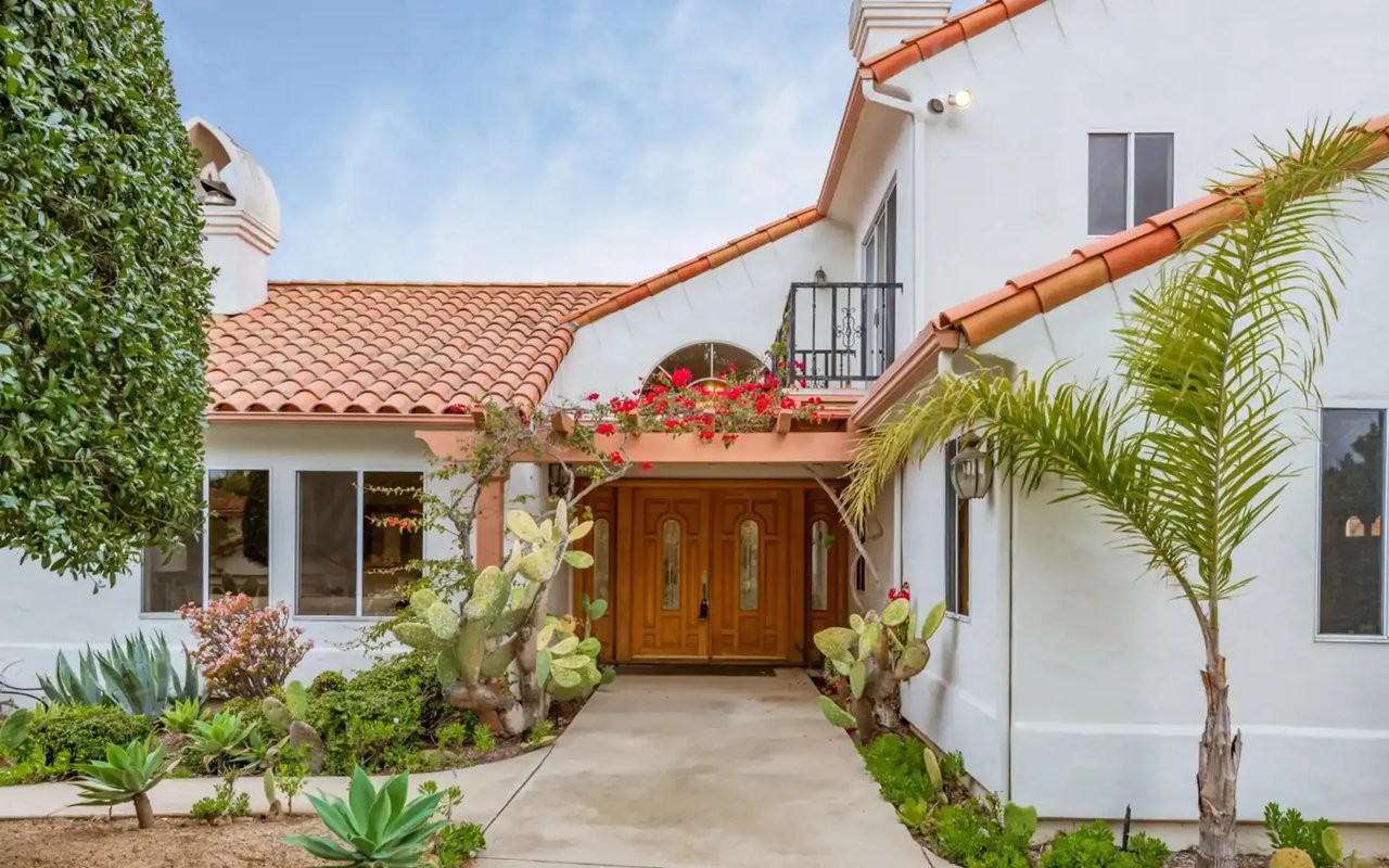 4600 Sierra Madre Rd
