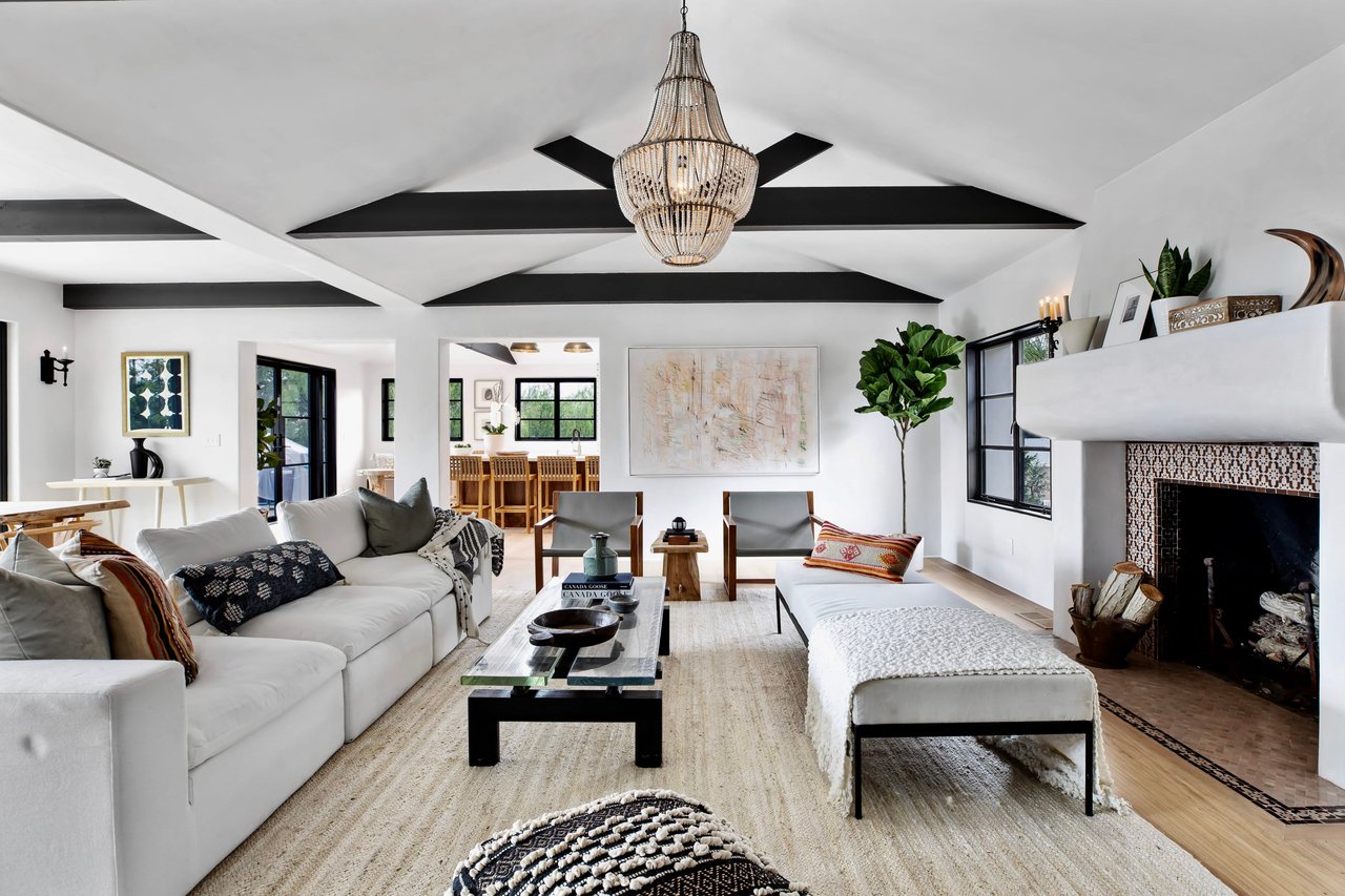 14547 Valley Vista Blvd.